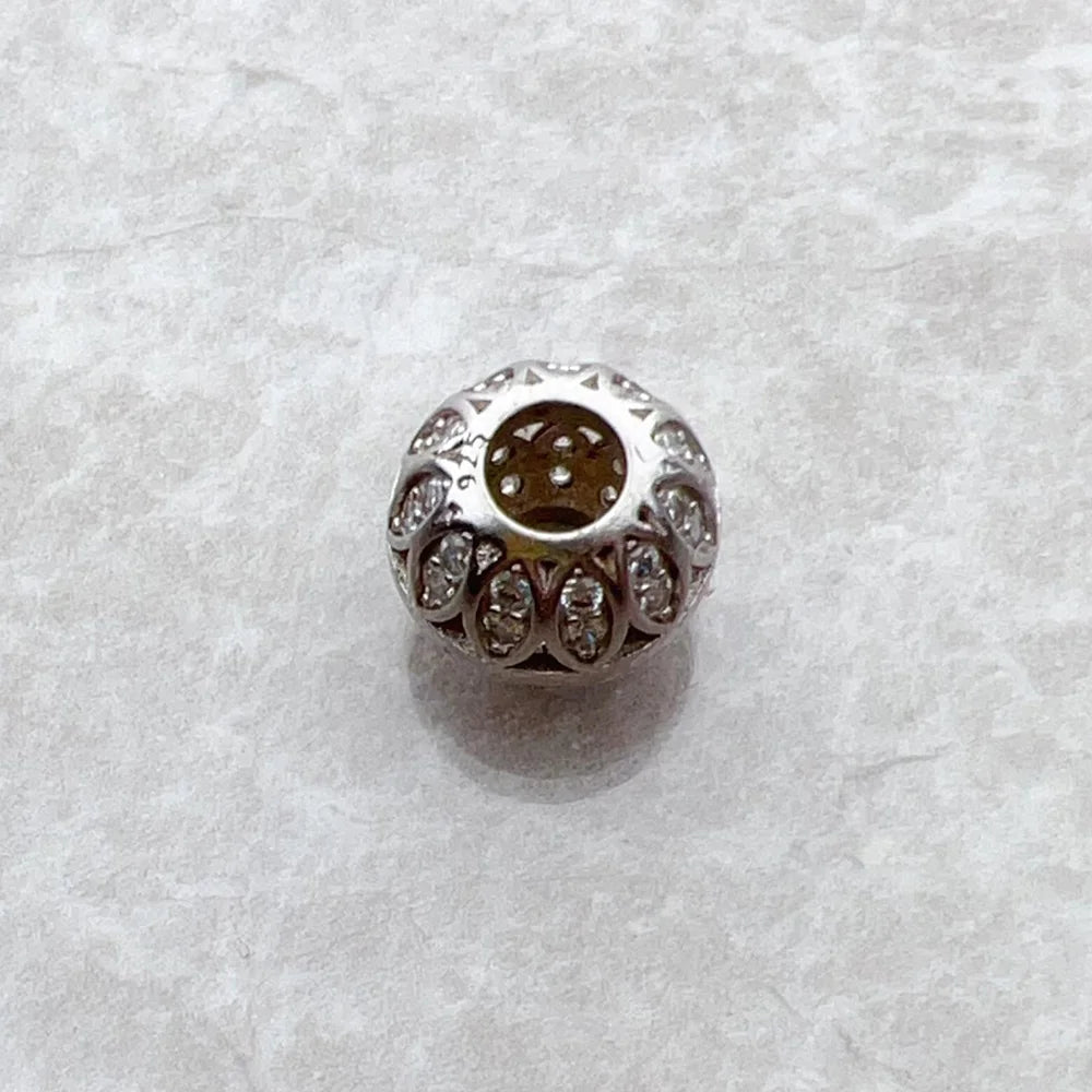 Leave Romantic Bead
