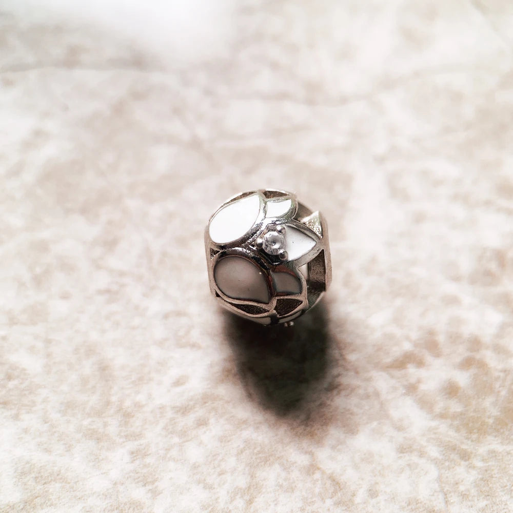 White Lotus Blossom Bead